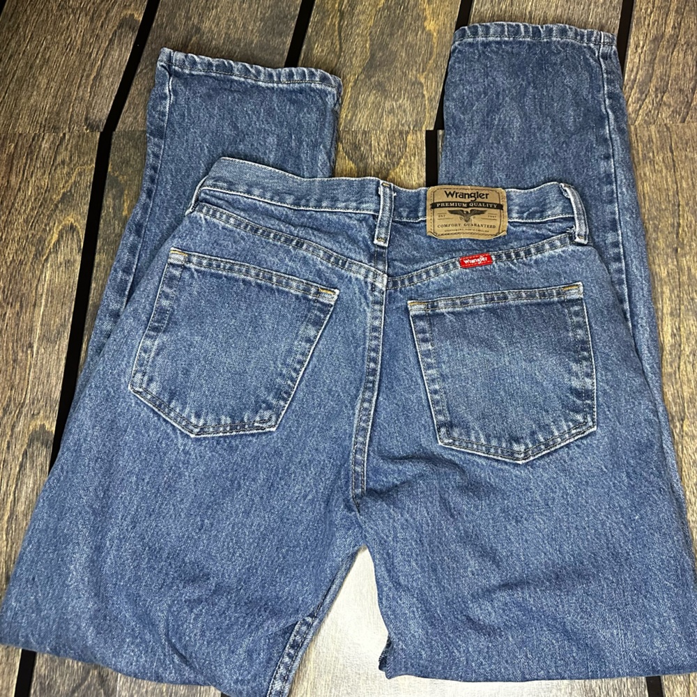 Wrangler “regular fit” jeans